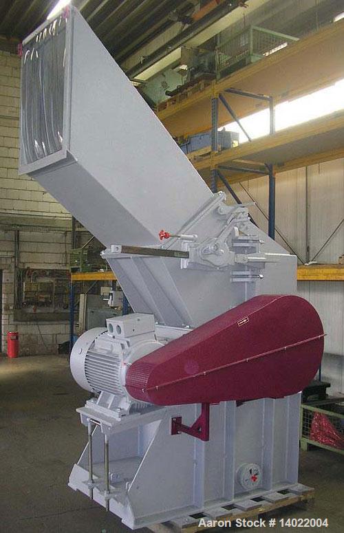 Used Koppern Granulator Model KG 56/74.  Feed opening 500 x 740 mm.  Rotor width 740 mm.  Rotor diameter 560 mm.  (2) Stator knives.  Rotor knives 5 x 3.  55 kW drive.