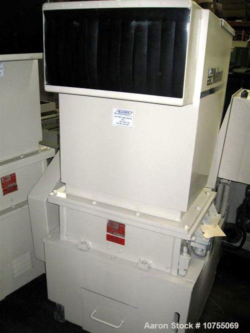 Used-Nelmore Model G1224 P1 Granulator. Unit is equipped with a 3 knife solid rotor and two bed knives. 12" x 24" cutting ch...