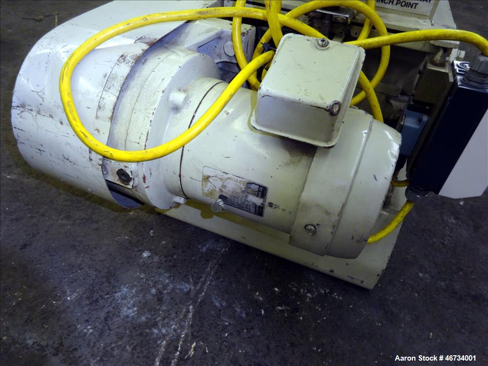 Used Nissui Granulator, Model FNSK-04SC, Carbon Steel. Approximate 10" x 9" chamber, (2) S cutters. Approximate 0.75kw, 3/60/230 volt motor. Serial# F04566, built 1994.