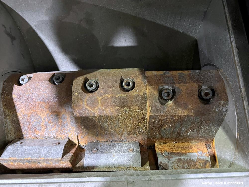 Used Rapid 200 Series Granulator, Model 200-36. Throughput capacity up to 100 kg/hr. 200mm Rotor diameter. Super-Tangential cutter house, opening 360mm (14.17") x 270mm (10.63"). Staggered configurat...