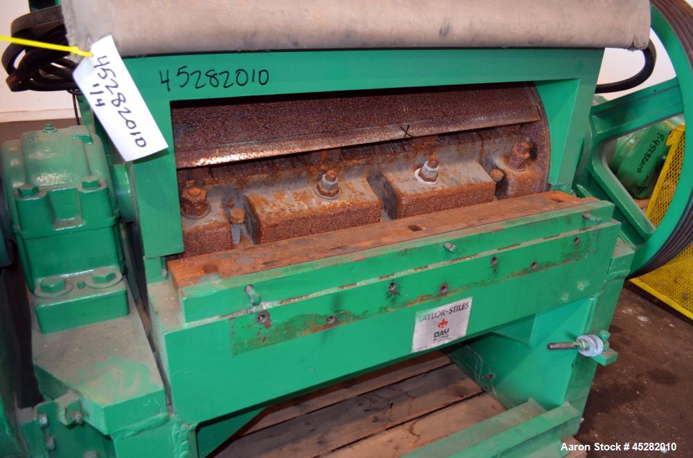 Used Taylor-Stiles Rotary Cutter, Model 536, Carbon Steel. Approximate 36" width, (4) bolt on fly knives, 24-3/4" cutting diameter. Driven by a 75hp, 3/60/460 volt, 1775 rpm motor, approximate 67" lo...