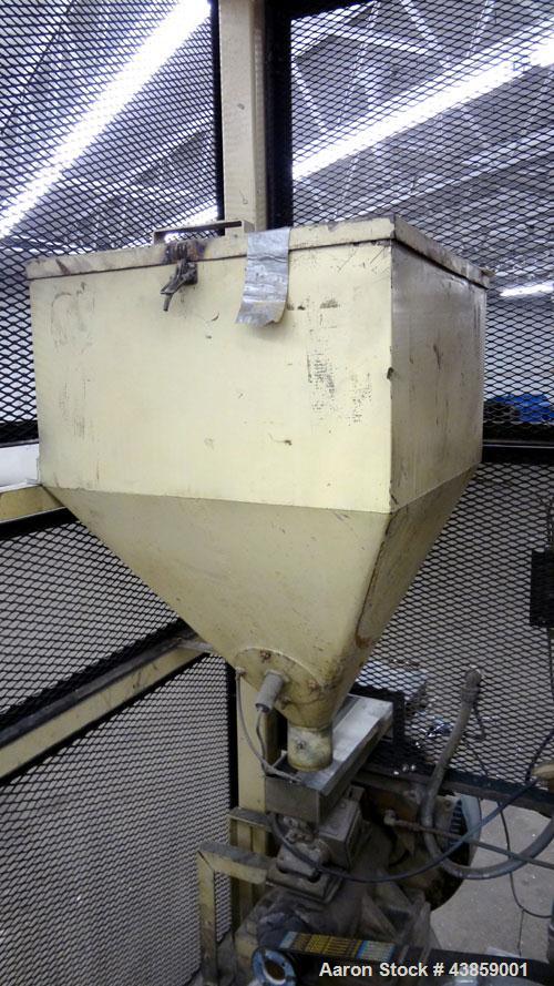 Used Wedco Size Reduction System, Model SE 12TC-50-50, Carbon Steel. Consists of : (2) Thermofine SE 12 mills, approximate 12” diameter grinding discs. Each mill driven by a 50 hp, 3/60/460 volt, 353...
