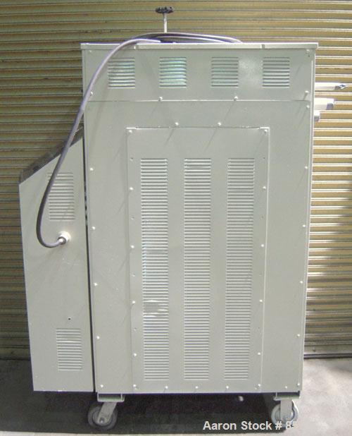 Used Sterlco Hot Oil Temperature Control Unit, Model M2B9026-J1. Single zone oil heater, 18 total kW. Temperature range to 550 deg F. 3/60/460 volt. M2B control panel. Mounted on casters.