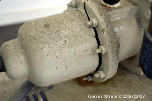 Used Mocon Leak-Master Negative Pressure System, Model NP1000-02. Designed to stop leaks in molds and processes without stopping production. 1/2hp pump (housing cracked), flow rate 9 gallons per minu...