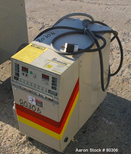USED: Sterlco hot water temperature control unit, model M8410-AX.Operating temperature of 32 deg F to 250 deg F, 150 psi max presssure,1/2 hp motor producing 25 psi, 1" NPT inlet and outlet, M-2 cont...