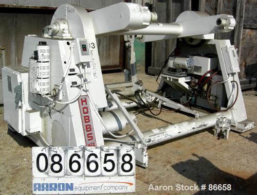 USED: Hobbs 41" wide single station dual turret winder, 500 lb capacity. Approximate 48" diameter roll size. Driven by a .5 hp, 180 volt, 2600 rpm DC motor.