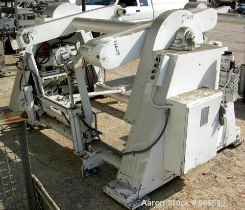 USED: Hobbs 41" wide single station dual turret winder, 500 lb capacity. Approximate 48" diameter roll size. Driven by a .5 hp, 180 volt, 2600 rpm DC motor.