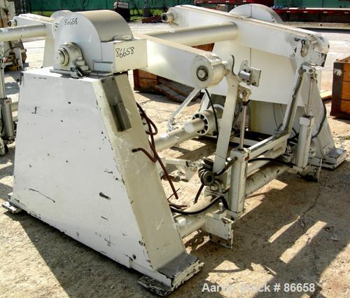 USED: Hobbs 41" wide single station dual turret winder, 500 lb capacity. Approximate 48" diameter roll size. Driven by a .5 hp, 180 volt, 2600 rpm DC motor.