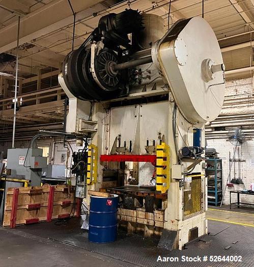 Used- CLEARING (USI) "S2-300-72-48" STRAIGHT SIDE DOUBLE-CRANK 300 TON PRESS w/LITTELL SERVO-FEED SYSTEM. ManufacturerCleari...