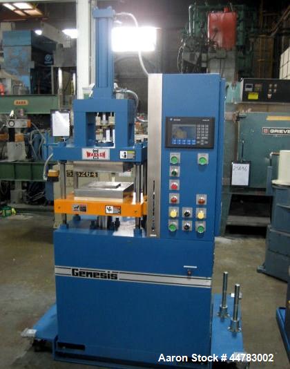 Used Wabash 30 Ton Hydraulic Transfer Molding Press, Model GTR30-12-X. With 15 ton top transfer. (4) Post upstroke type, Floor standing. Distance between 1.25" diameter posts: 17.25" L-R x 15" F-B. P...