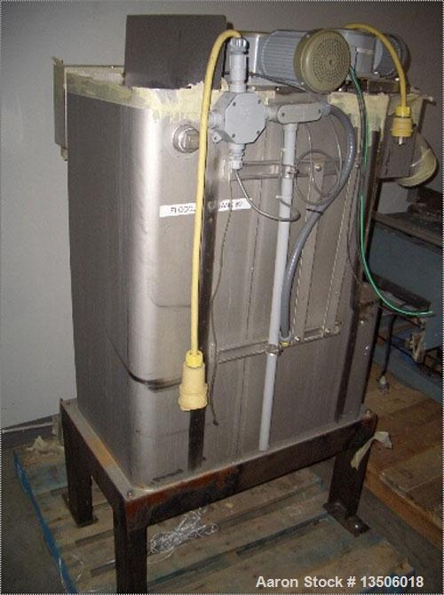 Used Amcon ES-301 Dewatering Screw Press. Single 300 mm diameter screw, moving ring design for continuous sludge gap cleaning and reduced rinse water consumption. Unit is rated to dewater 18-27 kg DS...