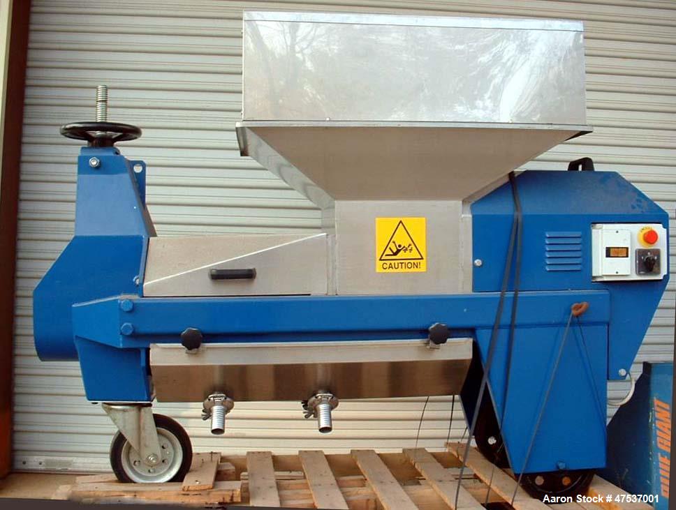 Used- Diemme Net Waste 250 Compact, Portable Screw Press. 4 hp motor, rated for 53 - 70 cubic ft./hour. Hopper capacity of 2...