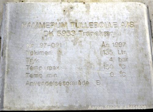 Used Hammerum Tullebolle Screw Press, 135 Liter (35.6 Gallon), 304 Stainless Steel Housing approximate 18" diameter x 36" straight side. Flat bolt on top and bottom. Internal rated 4 bar (58 psi) at ...