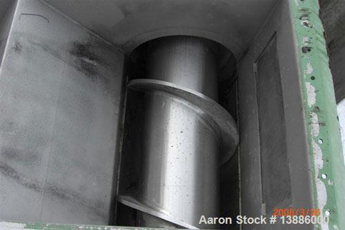 Used Vette twin screw press, type EZv/Z. Material of construction is AISI 316 stainless steel on product contact parts. Max working capacity 39,600 lbs (18,000 kgs) per hour. Inlet 70.44% water, outl...