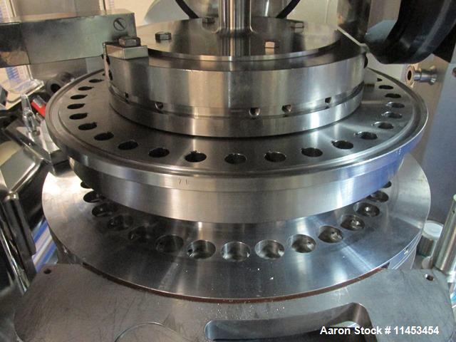 Gebraucht-Gebrauchte Fette 2090i WiP Rotationstablettenpresse, 36 Stationen, 100 Kn Vorkompression, 100 Kn Hauptkompression,...