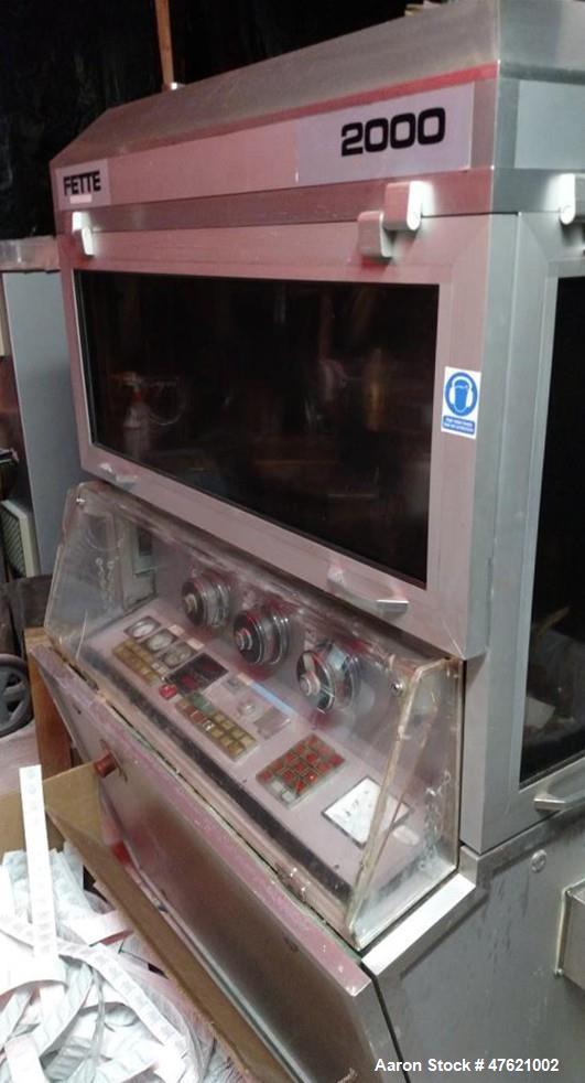 Used Fette P2000 Tablet Press. 36 Stations. Max diameter: 19mm x Max depth: 18mm. Tooling: BTSM19.