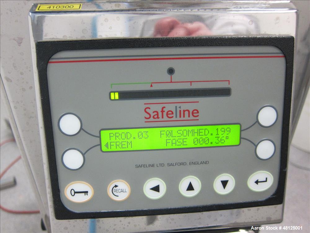Used Fette Rotor Tablet Press, Type P2100. 43 Stations, B tooling, Overall dimensions: 3’9” (1200 mm) L x 4’4” (1350 mm) W x 6’8” (2100 mm) H. Incl. (1) Kramer deduster, type E09, (1) Safeline, metal...
