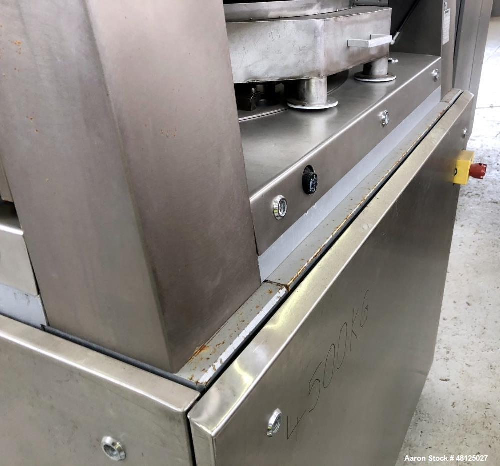 Used KORSCH Pharma Press P800/77 Tablet Press