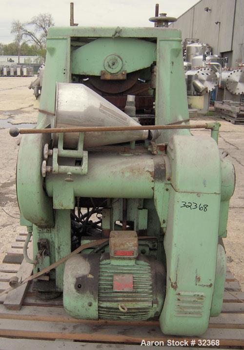 Used Manesty "Rota Press" Mark IIA High Speed Rotary Tablet. Double sided, approximate 6 1/2 ton, keyed head. Maximum depth of fill 11/16". Maximum diameter 7/16". Compacts 2,000 to 10,000 per minute...