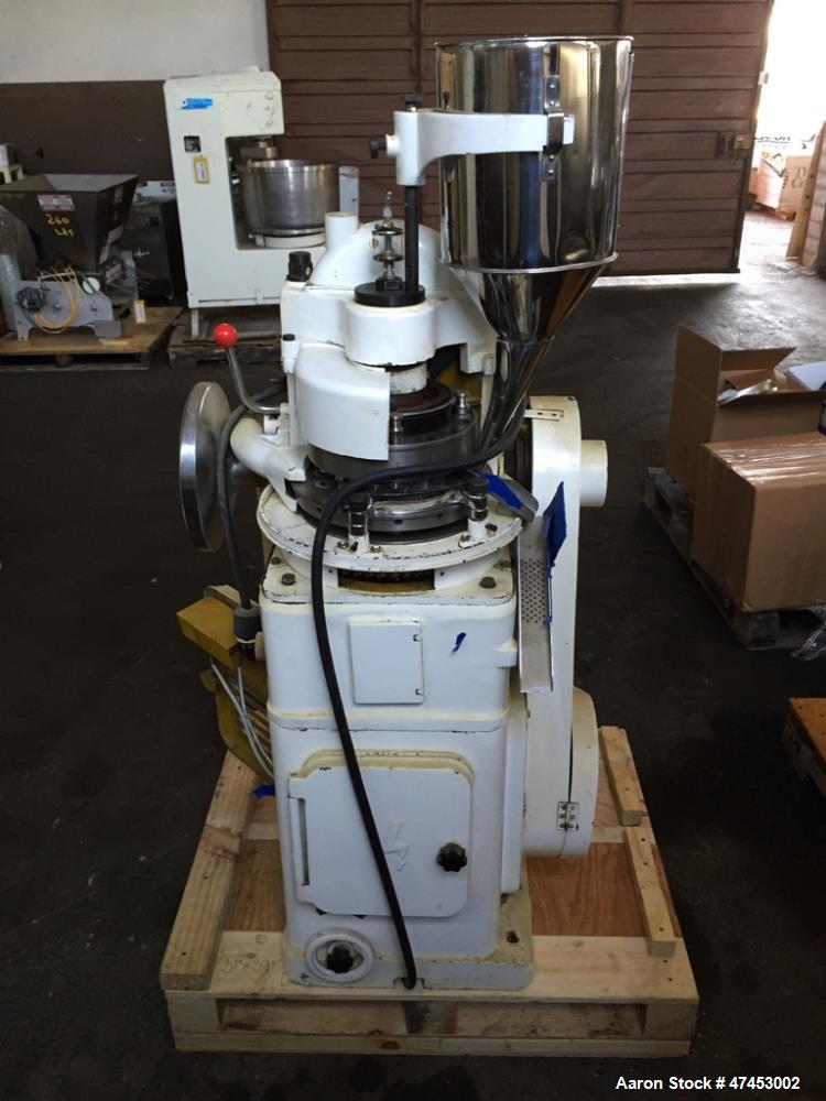 Used Noah (15) Station Rotary Tablet Press, Model ZP15. Maximum pressure 50KN, approximate production capacity 20,400 to 40,800 per hour. Maximum diameter of tablet 22mm, maximum depth of fill 20mm, ...