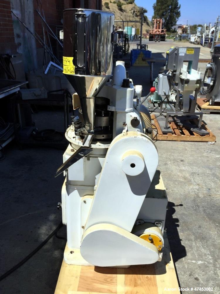 Used Noah (15) Station Rotary Tablet Press, Model ZP15. Maximum pressure 50KN, approximate production capacity 20,400 to 40,800 per hour. Maximum diameter of tablet 22mm, maximum depth of fill 20mm, ...