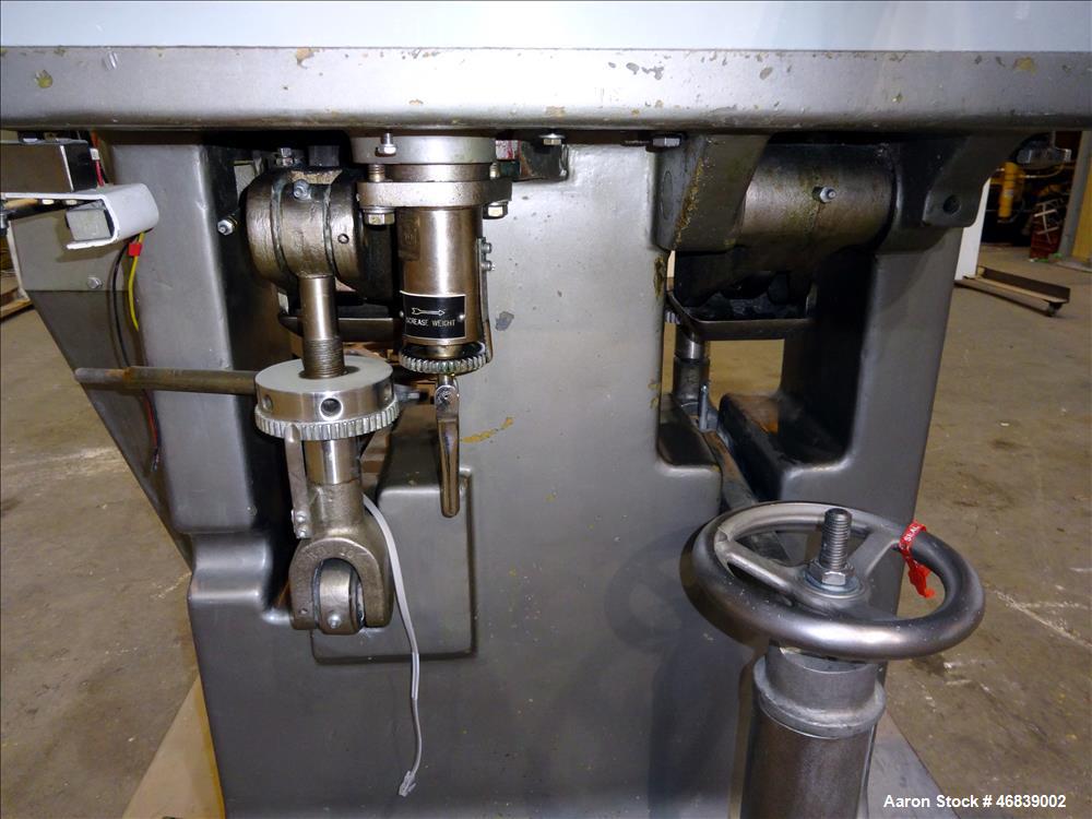 Used Stokes Model 555-1 Tablet Press