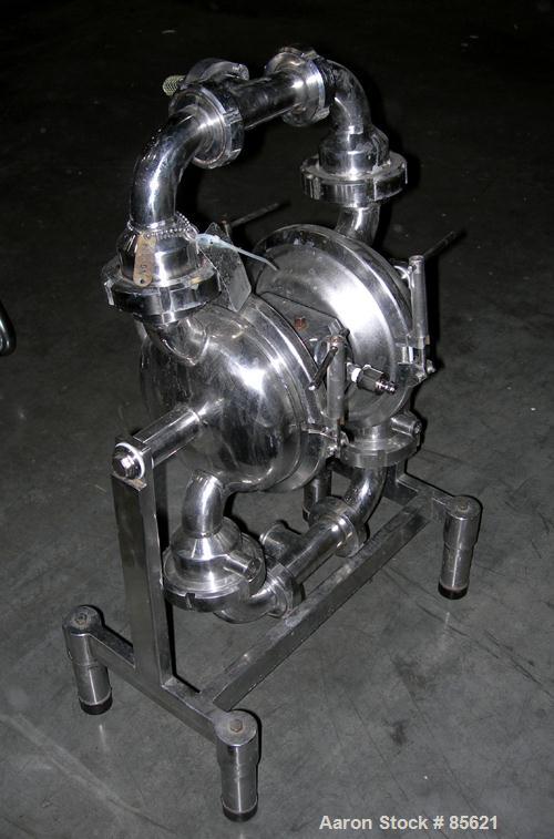 USED: Depa air powered diaphragm pump, model DH40-UL-P-T-T, 316L stainless steel. Rated 17 gallons per minute, (.98") max solids handling, 100 psi. 1-1/2" tri clamp inlet/outlet. Serial# 427877-11.