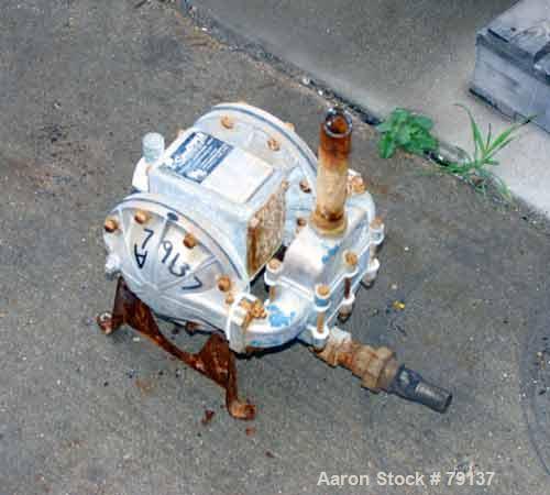USED: Sandpiper air powered double diaphragm pump, 316 stainlesssteel, model SB1A, type SGN-1-SS. Capacity up to 42 gpm, maxdischarge pressure of 125 psi/8.6 bar, 1" NPT inlet/outlet.