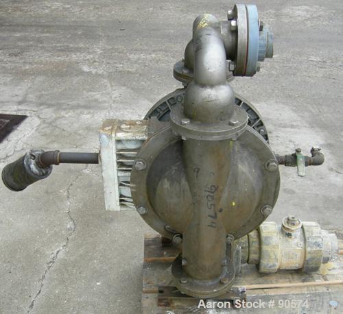 USED: Wilden air operated double diaphragm pump, model M15, 316 stainless steel. Rated 160 gallons per minute at 110 psi. 3/8" max solids handling. 4" flange inlet/outlet.