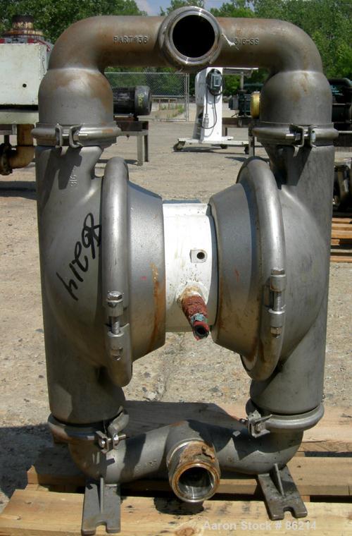 USED: Wilden air operated double diaphragm pump, model M8, 316 stainless steel. Rated 163 gallons per minute, 1/4" max solids handling, 125 psi. 2-1/2" NPT inlet/outlet.