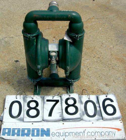 USED: Wilden air operated double diaphragm pump, model M8, 316stainless steel. Rated 163 gallons per minute, 1/4" max solidshandling, 125 psi. 2-1/2" NPT inlet/outlet.