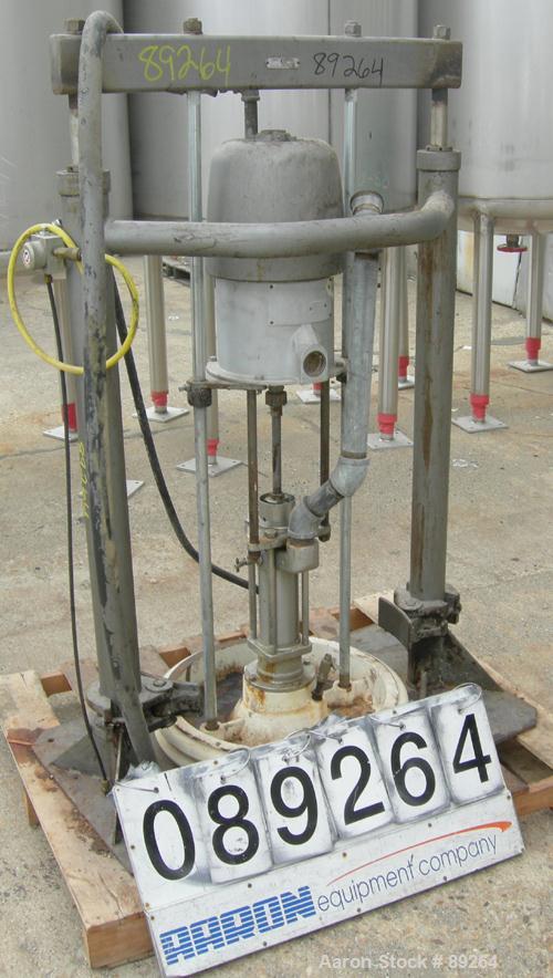 USED: Graco air operated drum unloading pump, model 952-164, series 207-172. Approximately 10 gallons per minute at 60 psi, 10:1 ratio. Approximate 23" diameter carbon steel plunger. Base mounted.