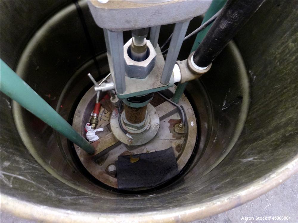 Used Lincoln Industrial Twin Post 55 Gallon Drum Pump, Model 1735, Series G. Consists of: (1) Pump Tube, model 84902, series B. Air motor diameter 3", Pump tube style shovel, output per cycle 12 cubi...