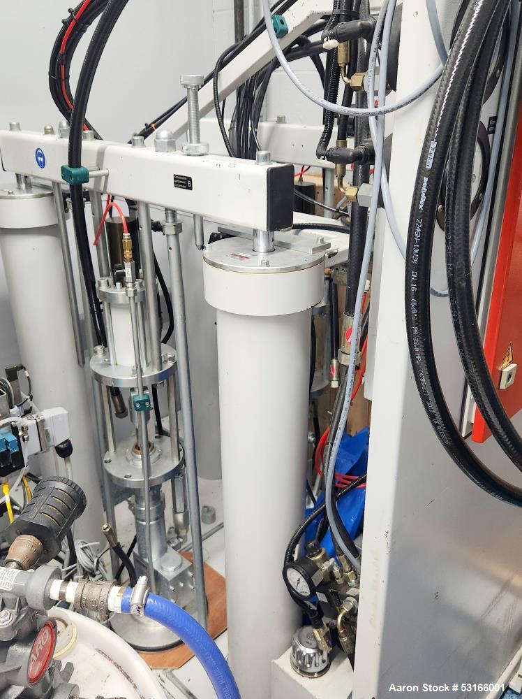 Used 2KM SilcoStar 922A Mix & Metering System – 1:1 Ratio – 800g/min Output – High Viscosity – Color Pump – Accessories Included