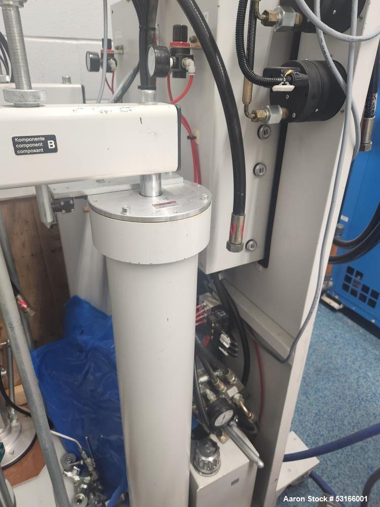 Used 2KM SilcoStar 922A Mix & Metering System – 1:1 Ratio – 800g/min Output – High Viscosity – Color Pump – Accessories Included