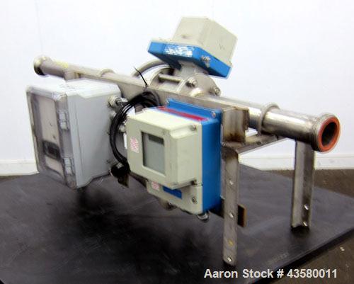 Used Fischer & Porter Magnetic Flow Meter, Model IODI476PH12PM29KY13A1112D1. Size 50mm (1.96"). Ceramic liner, platinum electrode. Includes a Fischer & Porter Magnetic Flow Meter signal converter, mo...