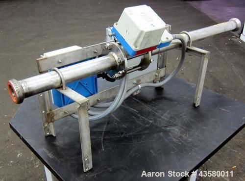 Used Fischer & Porter Magnetic Flow Meter, Model IODI476PH12PM29KY13A1112D1. Size 50mm (1.96"). Ceramic liner, platinum electrode. Includes a Fischer & Porter Magnetic Flow Meter signal converter, mo...