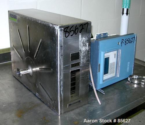 USED: Foxboro mass flow tube, model CFS10-08CKFBB, 316L stainless steel product contact areas. Rated mass 4 to 400 pounds per minute. 3/4" tri clamp inlet/outlet, temperature range: -200 degrees C to...