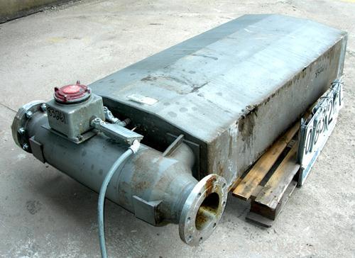 USED: Micro Motion Fow Meter, model DS600S165R, type 8. 316L stainless steel product contact areas. Flow cal factor 1562.25.13, dens flow factor 18082251164.44, meter factor 15622. Rated volume 0 to ...