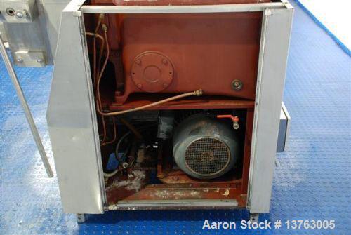 Used APV Gaulin MCP7 High Pressure Pump, capacity 1453 gallons/hour (5500 liters/hour). Maximum working pressure 725 psi (50 bar), piston diameter 2.36" (60 mm), 24 hp/18 kW motor, stainless steel cl...