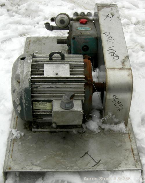 USED Cat Triplex Piston Pump, Model 1050, 316 St