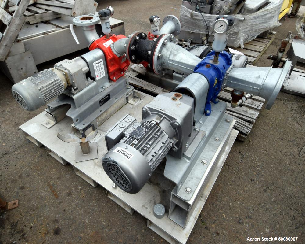 Used Vogelsang Dual Universal Rotary Lobe Pump System, Carbon Steel. Consisting of : (1) Vogelsang IQ112 Universal Rotary Lobe Pump Approximate 340 gallons per minute. Driven by a 5hp, 3/60/230/460 v...