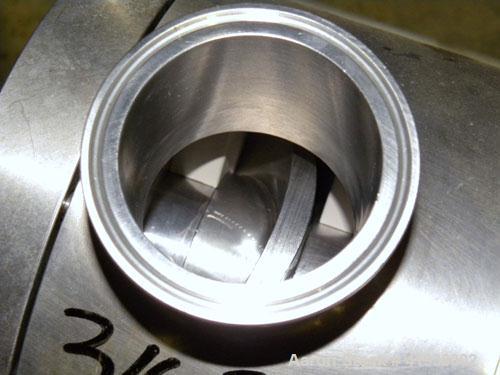 Used Sine Rotary Positive Displacement Pump, Model MR125-NNTC, 316 Stainless Steel. 2-1/2" tri-clamp inlet/outlet. (1) Single rotor, approximately 36 gallons per minute, (.06) gallons per revolution,...