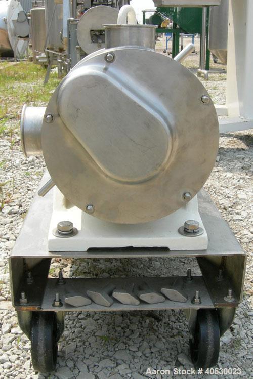 Used Sine Rotary Positive Displacement Pump, Model MR135-NNTC, 316 stainless steel. 3" tri clamp inlet/outlet. (1) Single rotor, approximately 138 gallons per minute, .23 gallons per revolution, maxi...