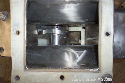 Used Sine Sanitary Rotary Positive Displacement Pump, Model MR135NNRBS, 316 stainless steel. 2" x 9" rectangular flange inlet, 3" NPT outlet, 1 single rotor, approx 14,000 pounds per hour and up to 1...