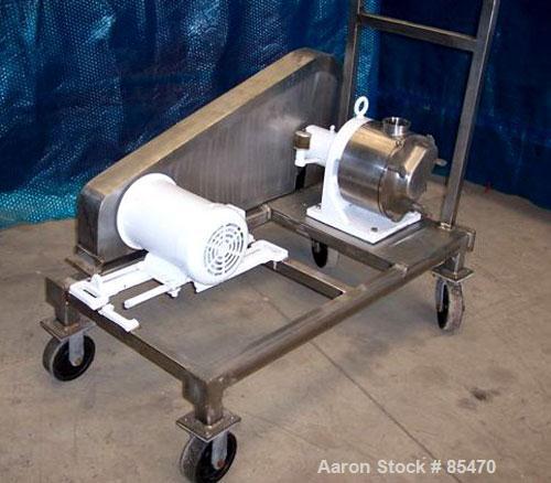 Used Sine Sanitary Rotary Positive Displacement Pump, Model SPS-35, 316 stainless steel. 3-1/2" tri clamp inlet/outlet. (1) Single rotor, approximately 74 gallons per minute, .124 per revolution. Dri...
