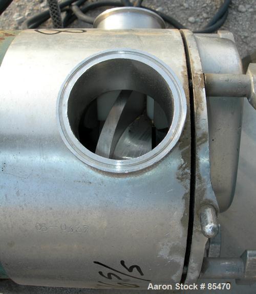 Used Sine Sanitary Rotary Positive Displacement Pump, Model SPS-35, 316 stainless steel. 3-1/2" tri clamp inlet/outlet. (1) Single rotor, approximately 74 gallons per minute, .124 per revolution. Dri...