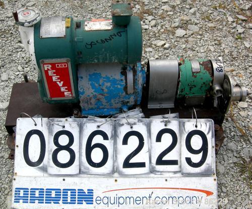 USED: Tri Clover rotary positive displacement pump, model PRR10-1-1/2M-TC1-4-ST-S, 316 stainless steel. Approximate 10 gallons per minute capacity, .013 gallon displacement per revolution. (2) 4 lobe...
