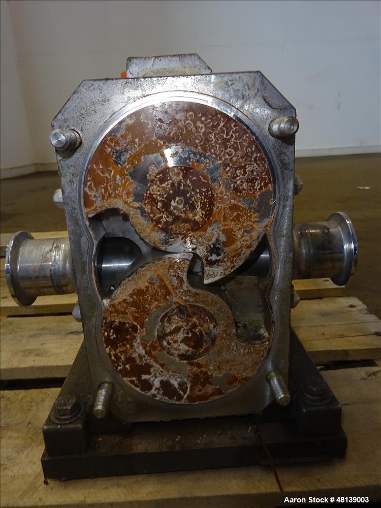 Used Viking Duralobe Bi-Rotor Positive Displacement Pump, Model R2S, 316 Stainless Steel. Approximate 26 gallons per minute. 1-1/2" Inlet & outlet, (2) rotors. Driven by a 0.5hp, 3/60/208-230/460 vol...