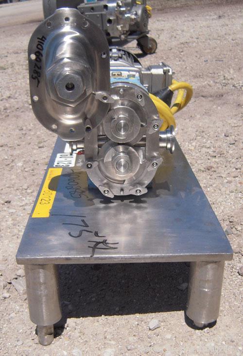 Used Waukesha Rotary Positive   Displacement  Pump, Model 006, 316 Stainless Steel. Approximately 6 gallons per minute at 200 psi at 800 rpm capacity, .0082 gallon displacement per revolution. 1 1/2"...